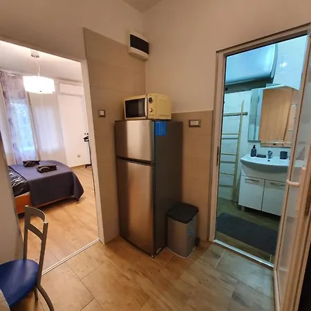Zita - Heart Of Rovinj, For 2, Free Parking, 2min Center, 5min Walk