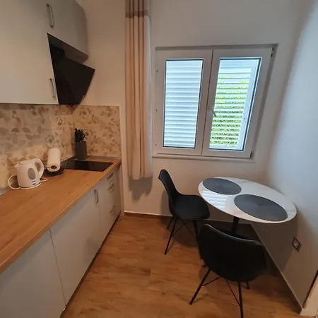 Zita - Heart Of Rovinj, For 2, Free Parking, 2min Center, 5min Walk Apartment
